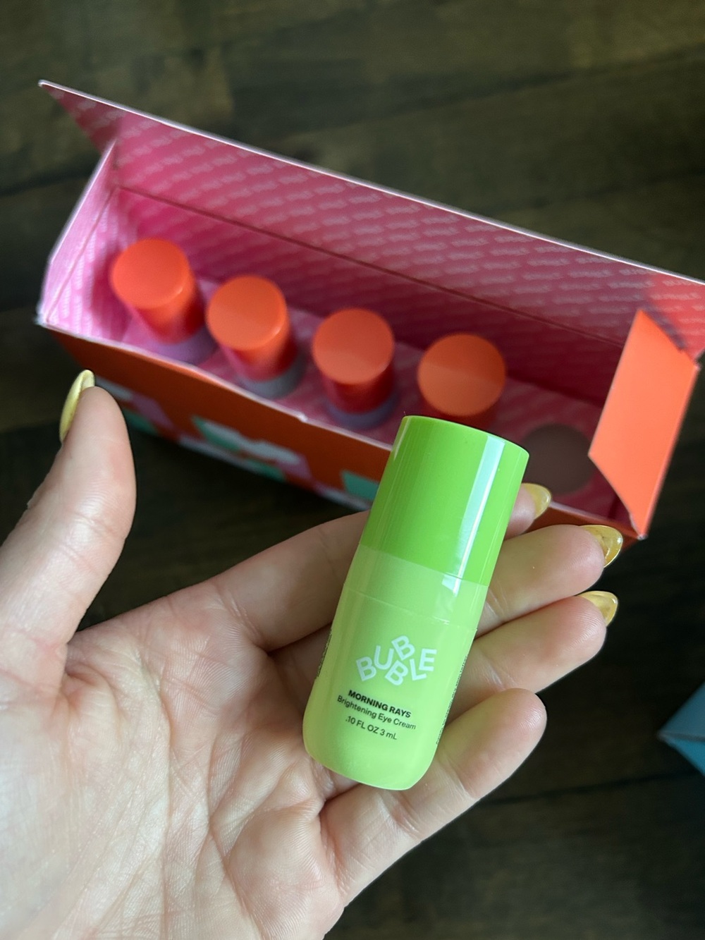 BRAND NEW Bubble GroupChat SKINCARE MINI SET CLEANSER OLIVE AND JUNE - Picture 10 of 11